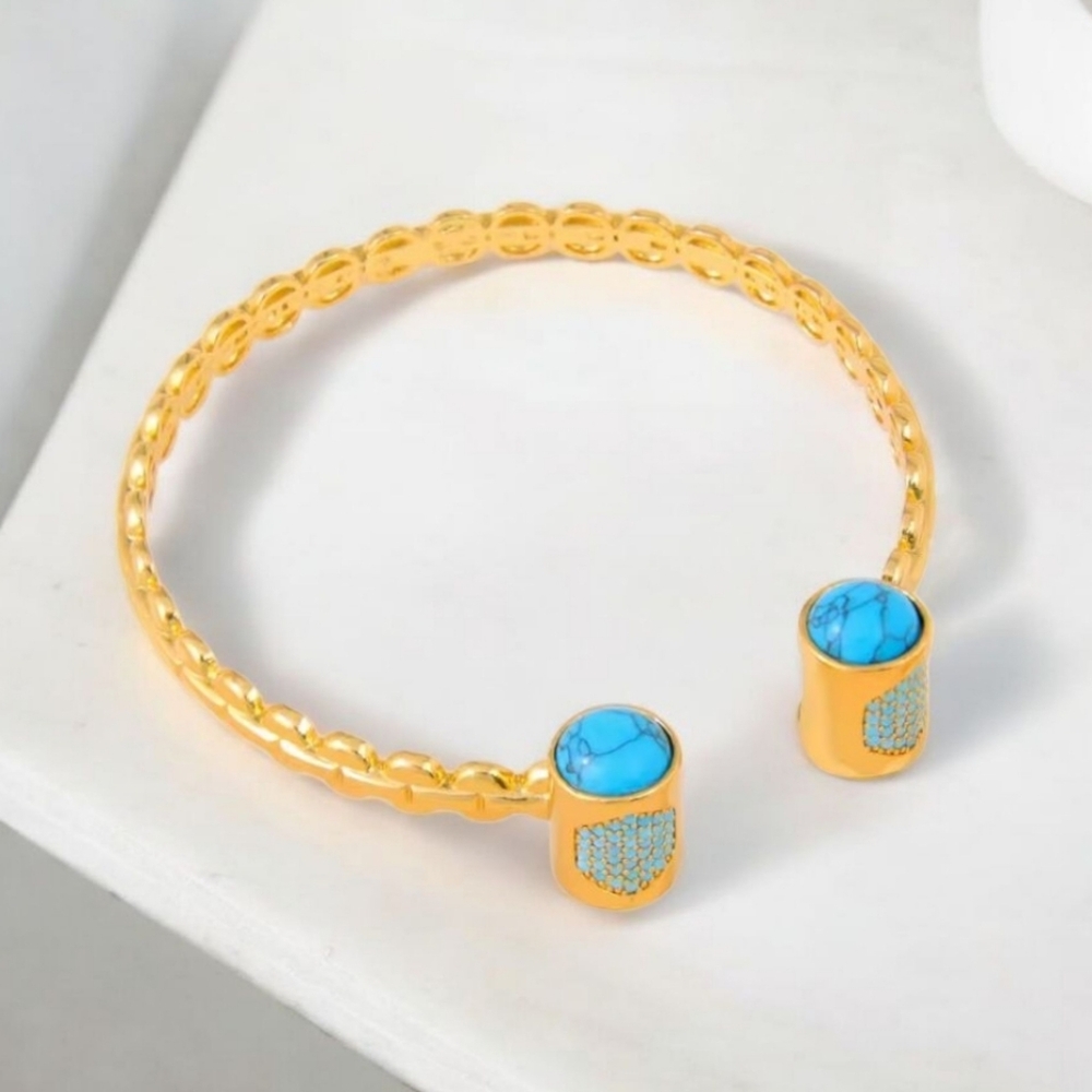 Gold Plated Turquoise Cabochon Crystal Bracelet